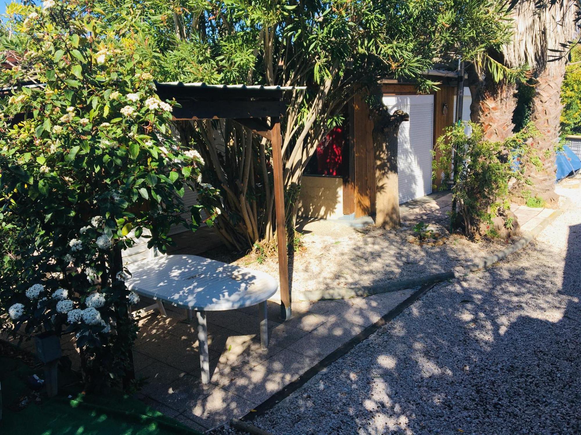 Maison De Vacances Serignan Exterior photo